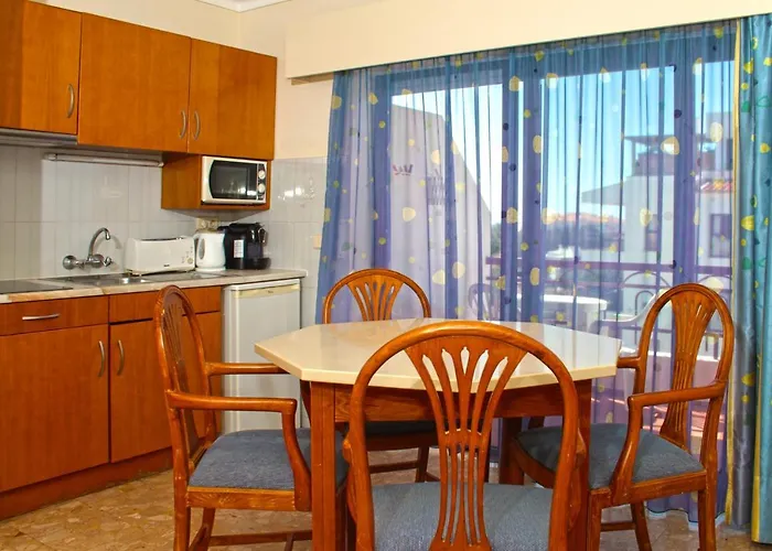 Clube Vau 17 By Atlantichotels - Al