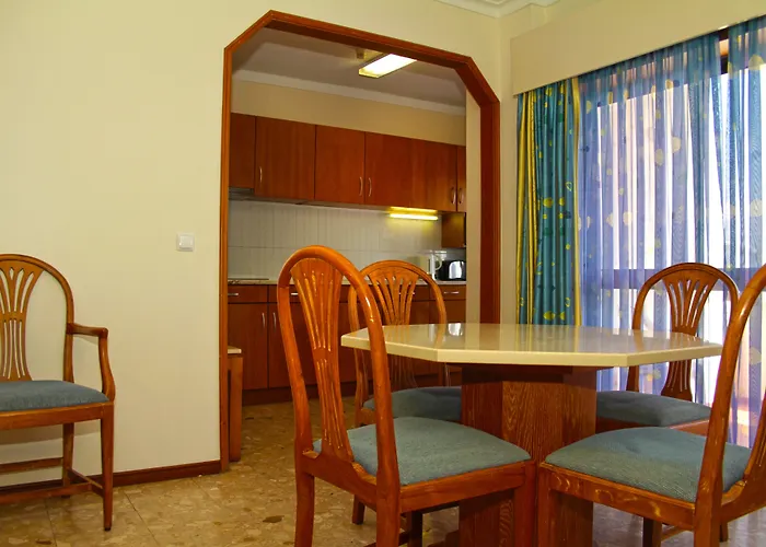 Clube Vau 17 By Atlantichotels - Al Appartement Portimão