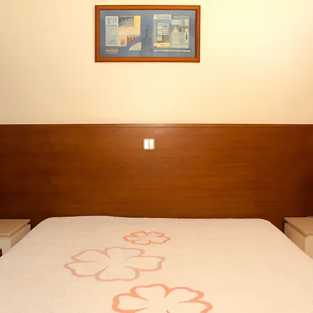 Clube Vau 17 By Atlantichotels - Al 3*