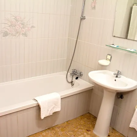 Clube Vau 17 By Atlantichotels - Al Apartment 3*